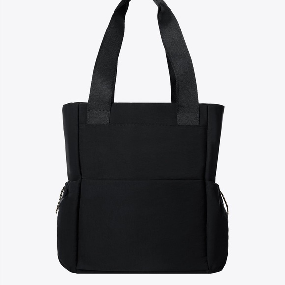Beis The Sport Tote in Black - Picture 4 of 7